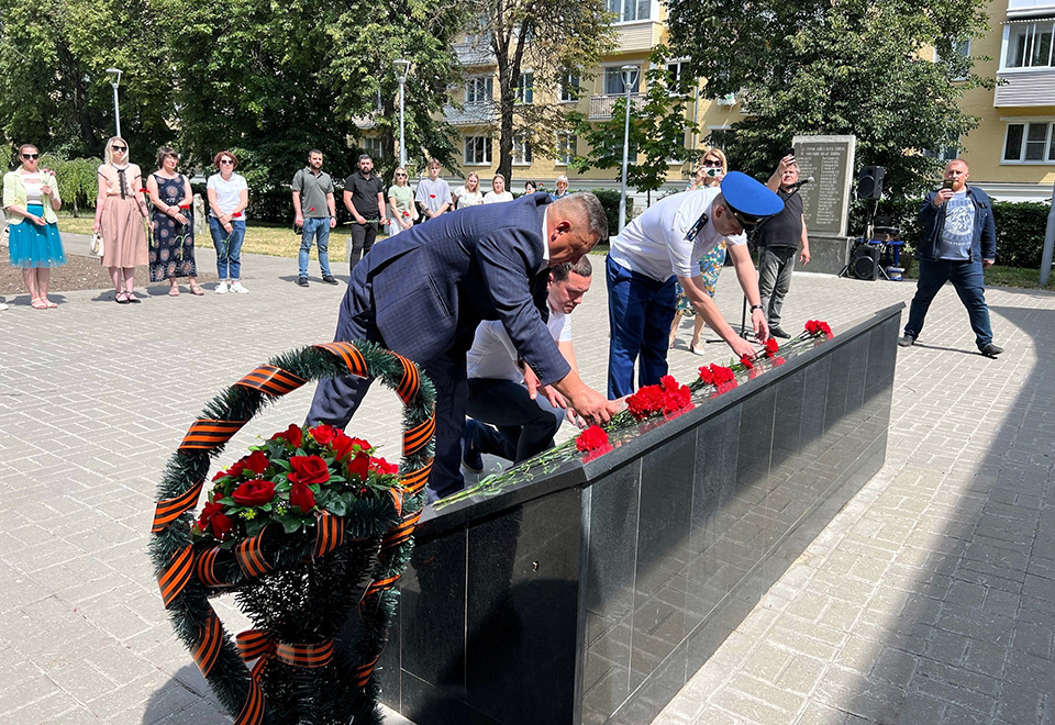 Монумент тулякам - героям советского Союза. Мемориал «тулякам – ушедшим в бессмертие». Сквер тулякам героям. Памятный митинг посвященный Дню Победы.