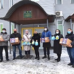 Депутаты поздравили воспитанников социально-реабилитационного центра