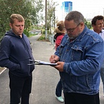 Андрей Павловский принял участие в приемке дороги по ул. Хворостухина