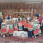 Дарья Герасимова и Инна Шевелева посетили социально-реабилитационный центр