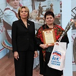 Ольга Слюсарева наградила победителей фестиваля социальных инициатив 