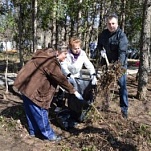 В Мясново прошел субботник, организованный депутатом Тульской городской Думы Виктором Дзюбой