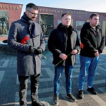 Александр Маринков и Артем Селиверстов приняли участие в митинге-автопробеге 