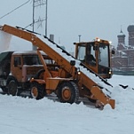 За сутки с городских улиц вывезли почти 2 тыс. куб. м снега