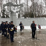 Сергей Конов поздравил туляков с годовщиной обороны Тулы