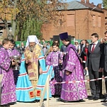 Мэр Тулы Евгений Авилов принял участие в закладке камня в основание колокольни Успенского собора Тульского кремля