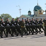 Город-герой Тула встретил 69-ю годовщину Победы военным парадом