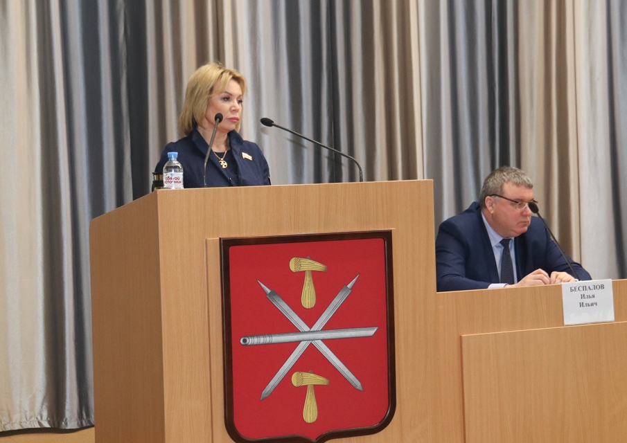 Руководители Тулы отчитались перед депутатами о работе за 2022 год